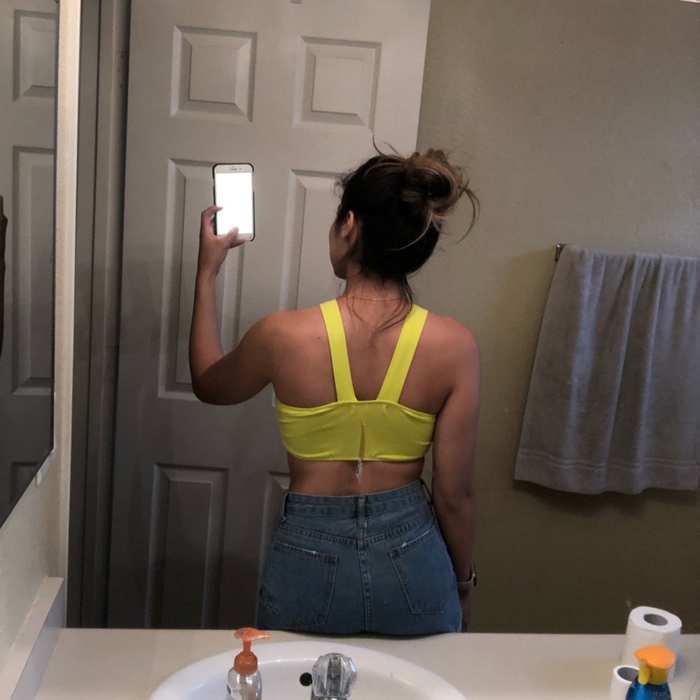 Crop Tops - Picture 6 of 6